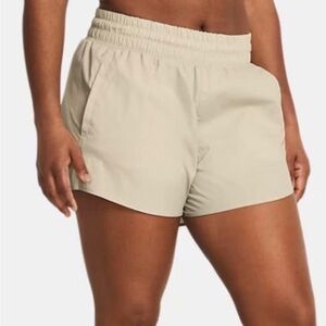 NWT Under Armour Flex Woven 3” Shorts